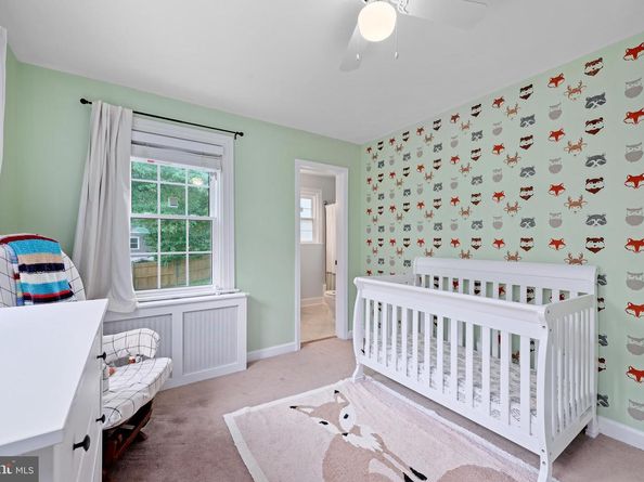 1130 17TH Street S, Arlington VA 22202