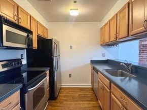 315 New Street 120, Philadelphia PA 19106