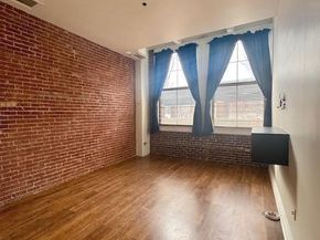 315 New Street 120, Philadelphia PA 19106