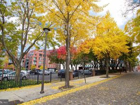 315 New Street 120, Philadelphia PA 19106