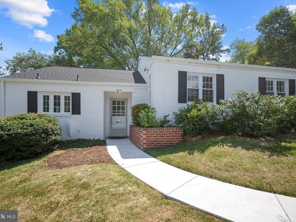 802 Janneys Lane, Alexandria VA 22302