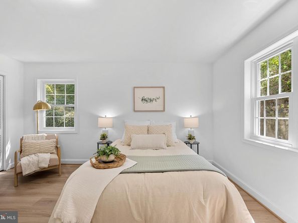 802 Janneys Lane, Alexandria VA 22302