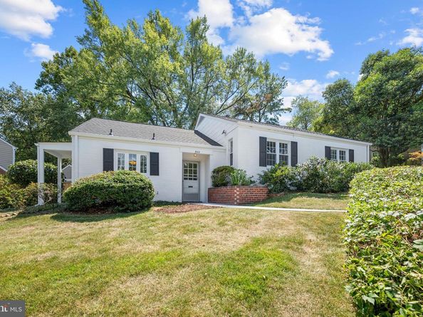 802 Janneys Lane, Alexandria VA 22302