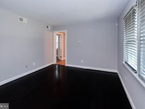 3937 Pennsylvania Avenue SE 102, Washington DC 20020