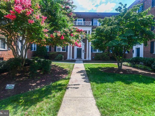 3937 Pennsylvania Avenue SE 102, Washington DC 20020
