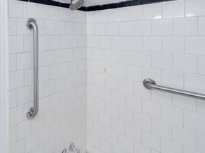 3937 Pennsylvania Avenue SE 102, Washington DC 20020