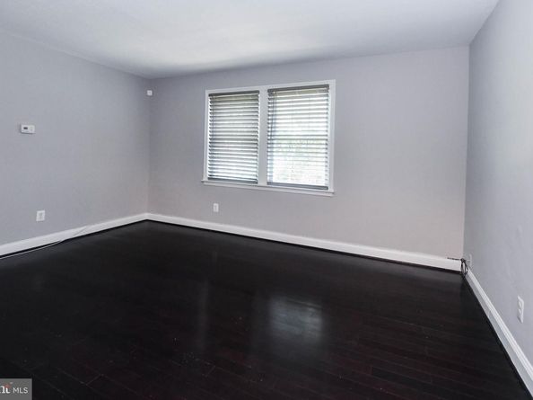 3937 Pennsylvania Avenue SE 102, Washington DC 20020
