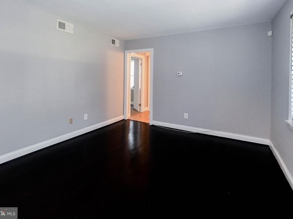 3937 Pennsylvania Avenue SE 102, Washington DC 20020
