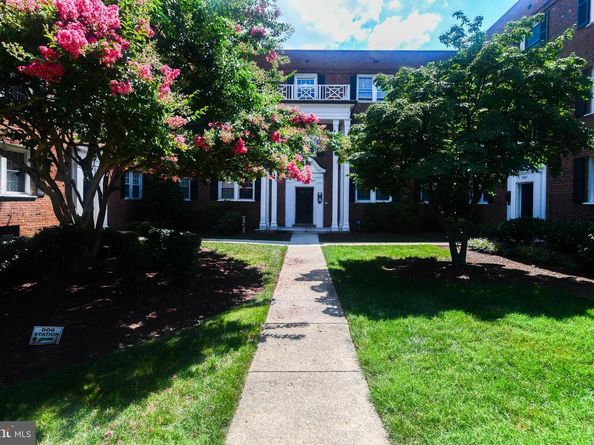 3937 Pennsylvania Avenue SE 102, Washington DC 20020