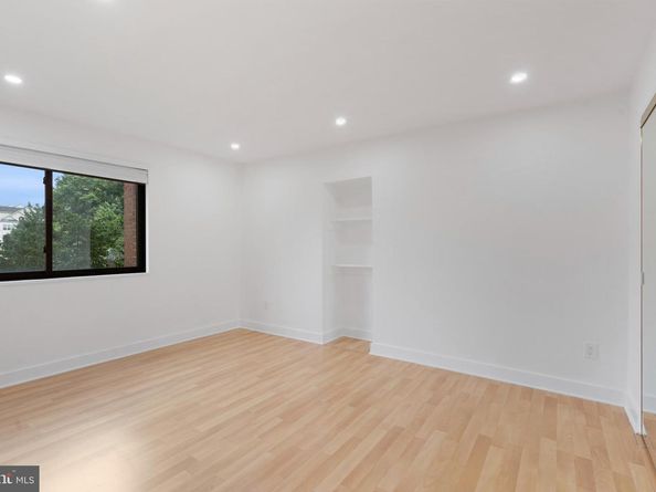 1931 N Cleveland Street 207, Arlington VA 22201