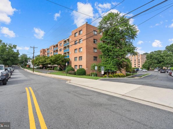 1931 N Cleveland Street 207, Arlington VA 22201
