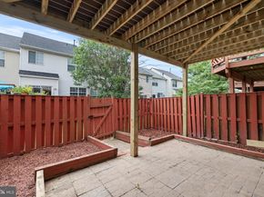 2448 Rolling Plains Drive, Herndon VA 20171