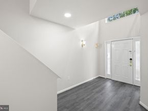 2448 Rolling Plains Drive, Herndon VA 20171