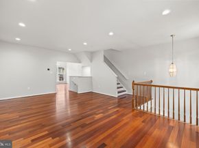 2448 Rolling Plains Drive, Herndon VA 20171