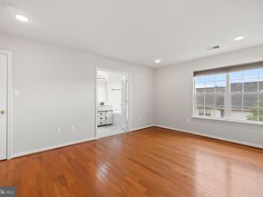2448 Rolling Plains Drive, Herndon VA 20171