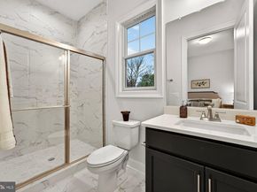 1711 Drewlaine Drive, Vienna VA 22182