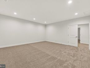 1711 Drewlaine Drive, Vienna VA 22182