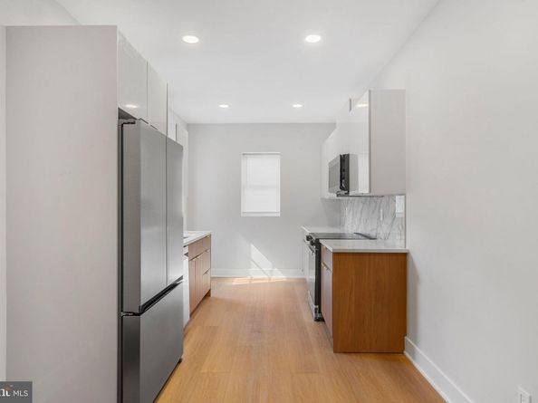 627 Durfor Street, Philadelphia PA 19148