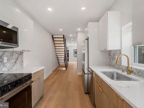 627 Durfor Street, Philadelphia PA 19148