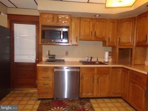 157 W Plumstead Avenue, Lansdowne PA 19050