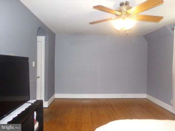 157 W Plumstead Avenue, Lansdowne PA 19050