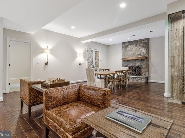 6031 Corland Court, Mclean VA 22101