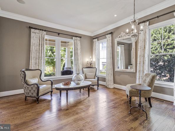6031 Corland Court, Mclean VA 22101