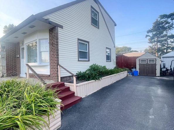 825 Delray Street, Philadelphia PA 19116