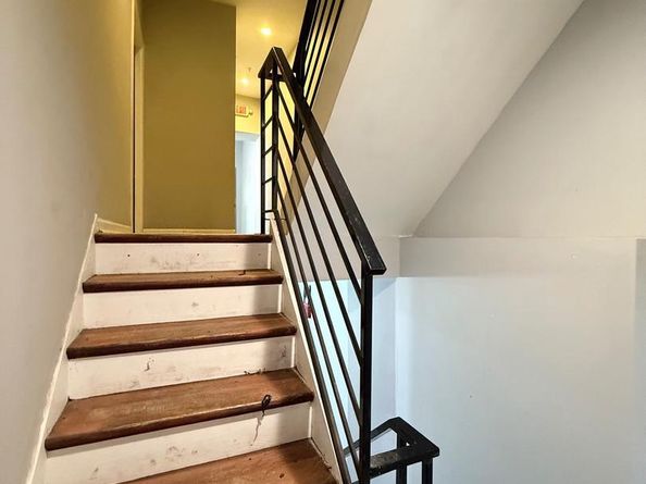 5207 Chester Avenue, Philadelphia PA 19143
