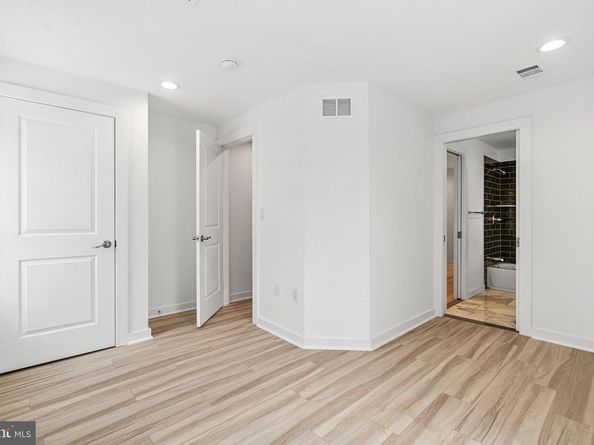 140 W Price Street, Philadelphia PA 19144