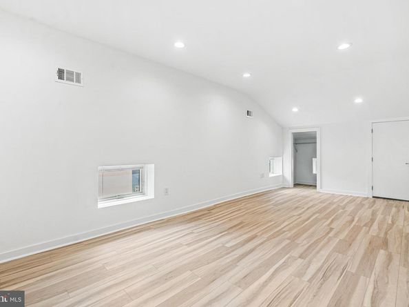 140 W Price Street, Philadelphia PA 19144
