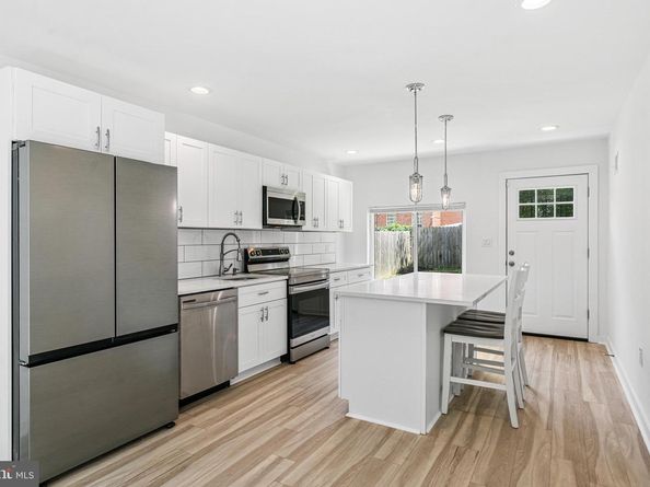 140 W Price Street, Philadelphia PA 19144