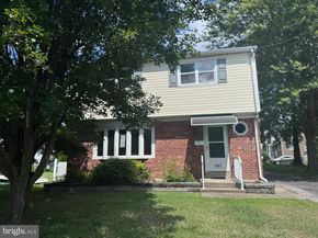 2807 Academy Avenue, Holmes PA 19043
