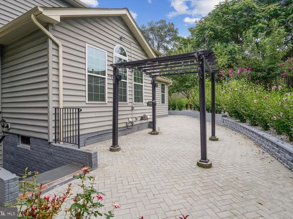 4614 Kling Drive, Alexandria VA 22312
