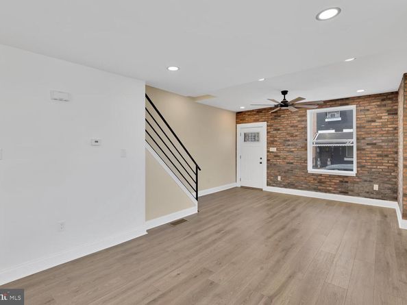 2865 N Garnet Street, Philadelphia PA 19132