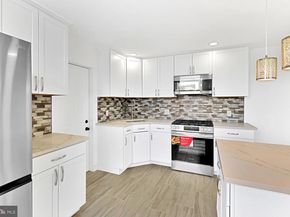 2865 N Garnet Street, Philadelphia PA 19132
