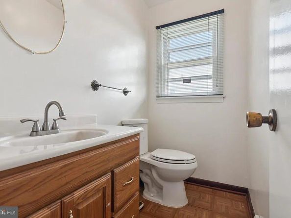 114 Almatt Place, Philadelphia PA 19115