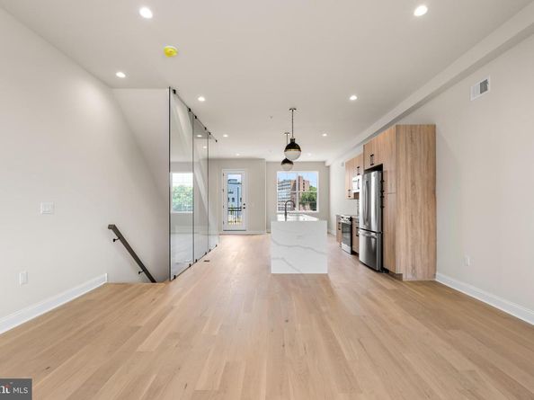 4038 Marilyn Drive, Philadelphia PA 19131