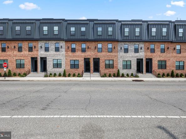 4038 Marilyn Drive, Philadelphia PA 19131
