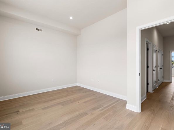 4038 Marilyn Drive, Philadelphia PA 19131