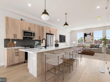 4038 Marilyn Drive