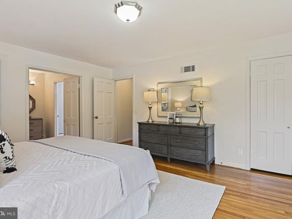 8007 Lewinsville Road, Mclean VA 22102