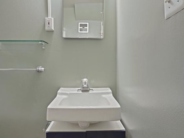 8007 Lewinsville Road, Mclean VA 22102