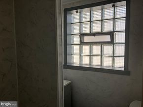 4521 Mckinley Street, Philadelphia PA 19135