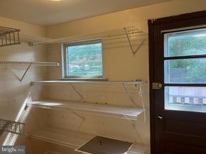 4521 Mckinley Street, Philadelphia PA 19135