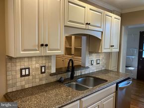 4521 Mckinley Street, Philadelphia PA 19135
