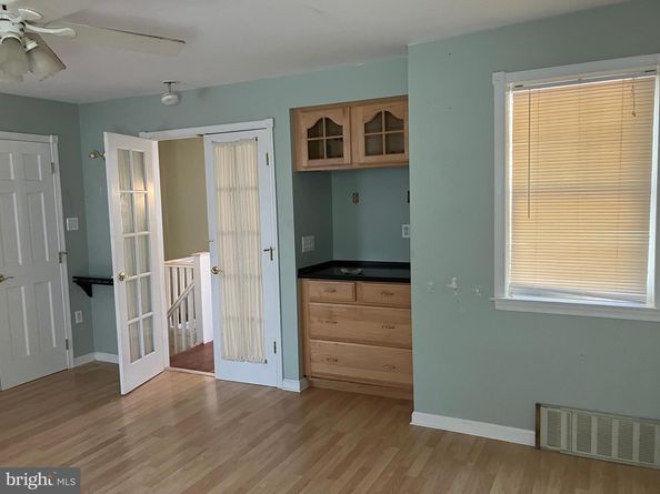 4521 Mckinley Street, Philadelphia PA 19135