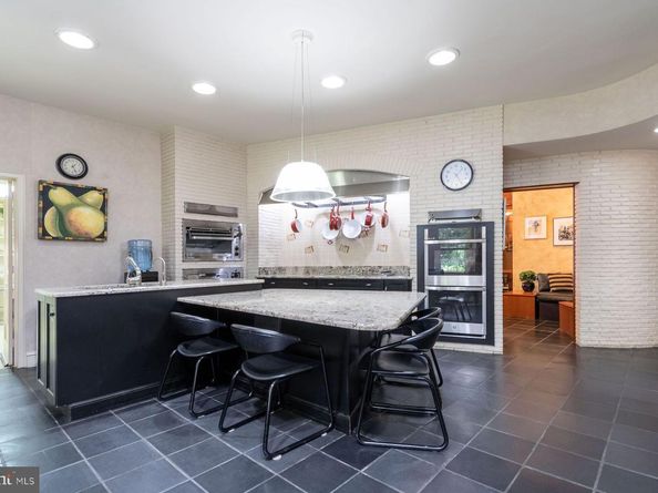 1035 Wright Drive, Huntingdon Valley PA 19006