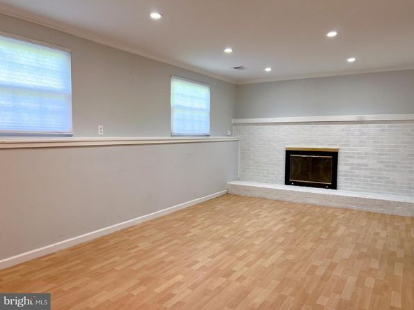 9914 Brightlea Drive, Vienna VA 22181