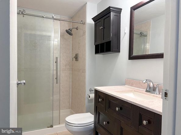 9914 Brightlea Drive, Vienna VA 22181